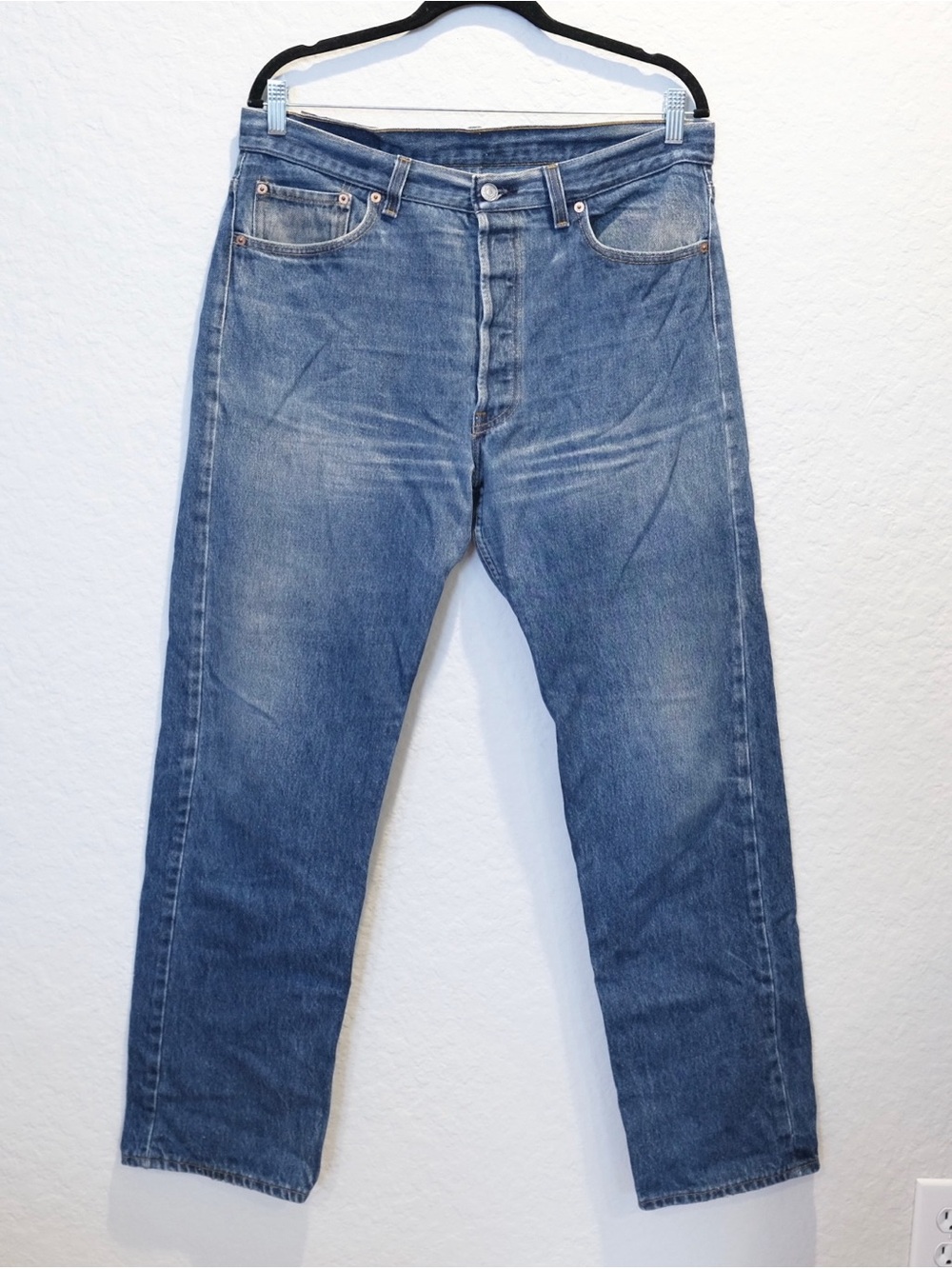 Vintage 90s 501XX Levi’s Button Fly Jeans Fits 34x30 Made USA Faded Blue Denim